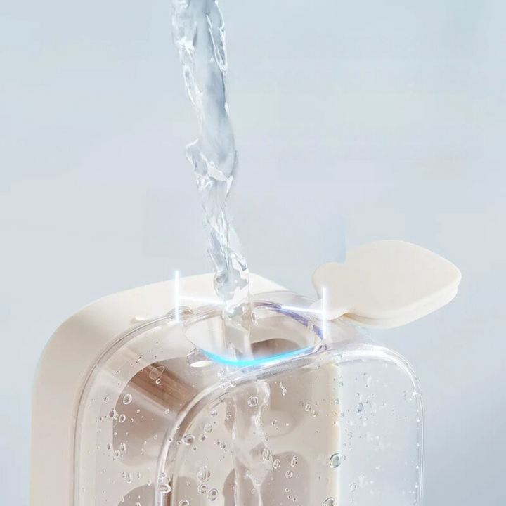 Innovative Eiswürfelform für einfaches Eiswürfelmachen. Hygienischer Eisbereiter, auslaufsicher für Ihre Getränke.