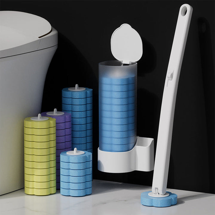 Professionelle Badreinigung zu Hause: Hygienische Toilettenbürste mit Einweg-Schwammköpfen.