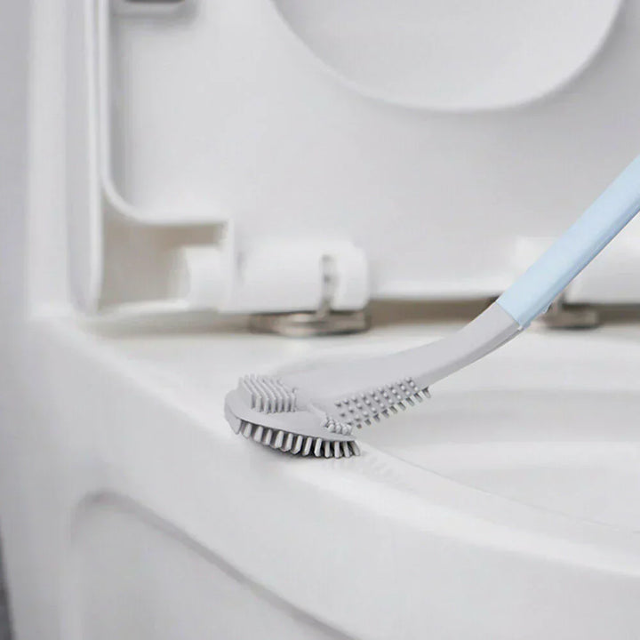 Moderne Toilettenbürste PureClean mit ergonomischem L-Kopf. Für Sauberkeit in jedem Winkel des WC.