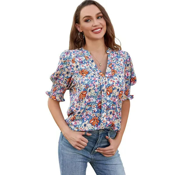 Trendige Damen Sommerbluse: Boho-Stil, V-Ausschnitt, Puffärmel. Ein Must-have für Casual- & Party-Looks.