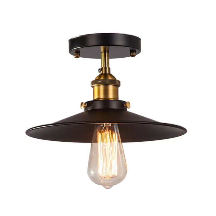 Vielseitige Deckenlampe im Industriestil, perfekt für Wohn- und Essbereiche. Hochwertige Beleuchtung.