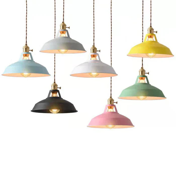 Pendelleuchte im Retro-Industriedesign, perfekte Beleuchtung für Esszimmer & Küche.