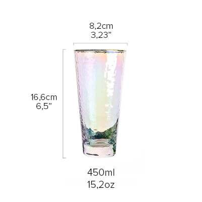 Set irisierender Highballgläser, schimmernde Trinkgläser, moderne Glaswaren für jeden Drink.