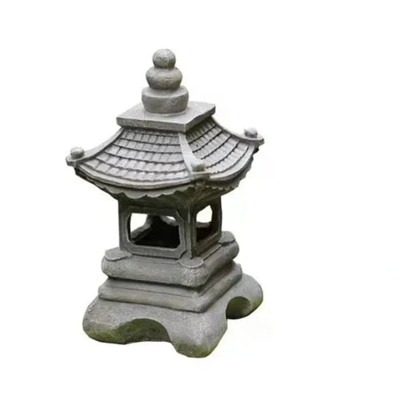 Japanische Solar-Gartenlaterne aus Harz für Zen-Garten, mit warmweißer LED-Beleuchtung für Außen.