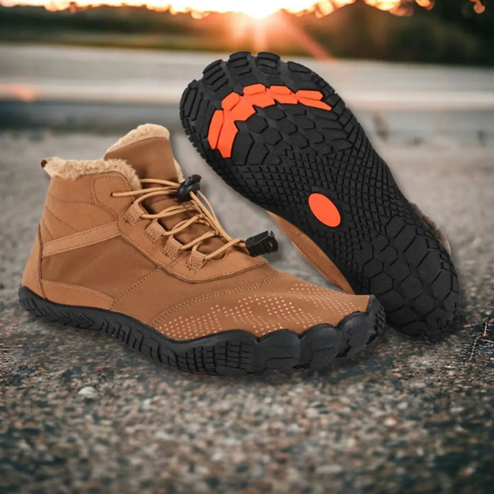 Modernes Paar Jesse Barfußschuhe unisex. Dünne Sohle für natürliches Laufgefühl. Ideal für Alltag & Fitness.