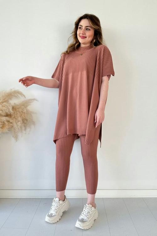 Frühlings Strickset Damen: Leichtes & stilvolles Damen-Strickset, Zweiteiler, perfekt für den Frühling.