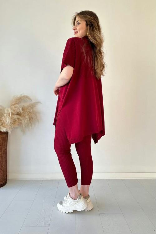 Modisches Damen Strickset: Zweiteiler aus Strickstoff, stilvoll und bequem, für Frühling und Herbst geeignet.