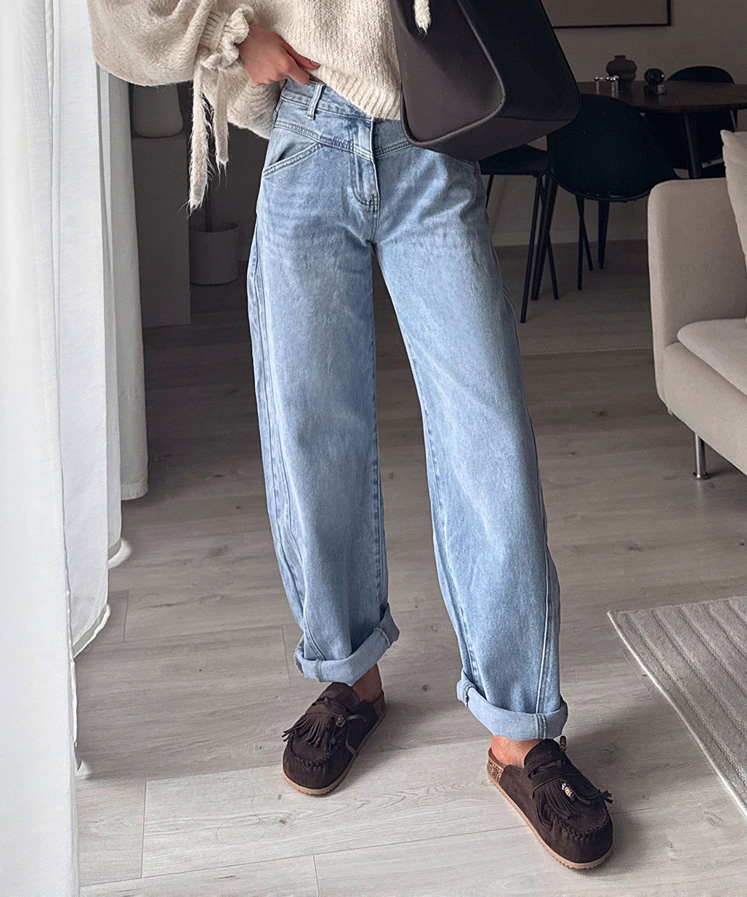 Lockere Damen Barrel Jeans, blaue Stretch-Hose, ideal für modernen Freizeit-Stil.