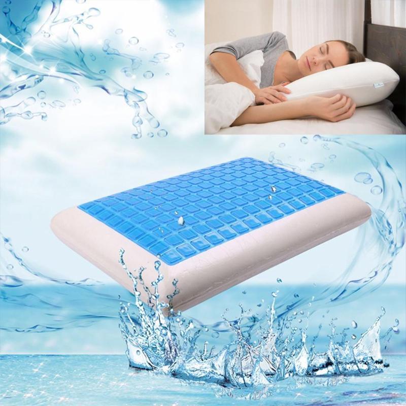 Orthopädisches Memory-Schaum Nackenkissen mit Kühlgel für optimale Wirbelsäulenstütze und Komfort.