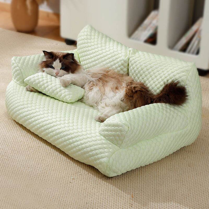 Entspannendes Hundebett, kühlend mit Eisseide, atmungsaktiv & waschbar, für den Sommer.