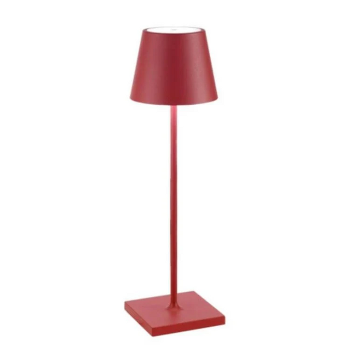 Minimalistische kabellose LED-Tischlampe mit Touch, modernes Design für zeitgemäße Räume.