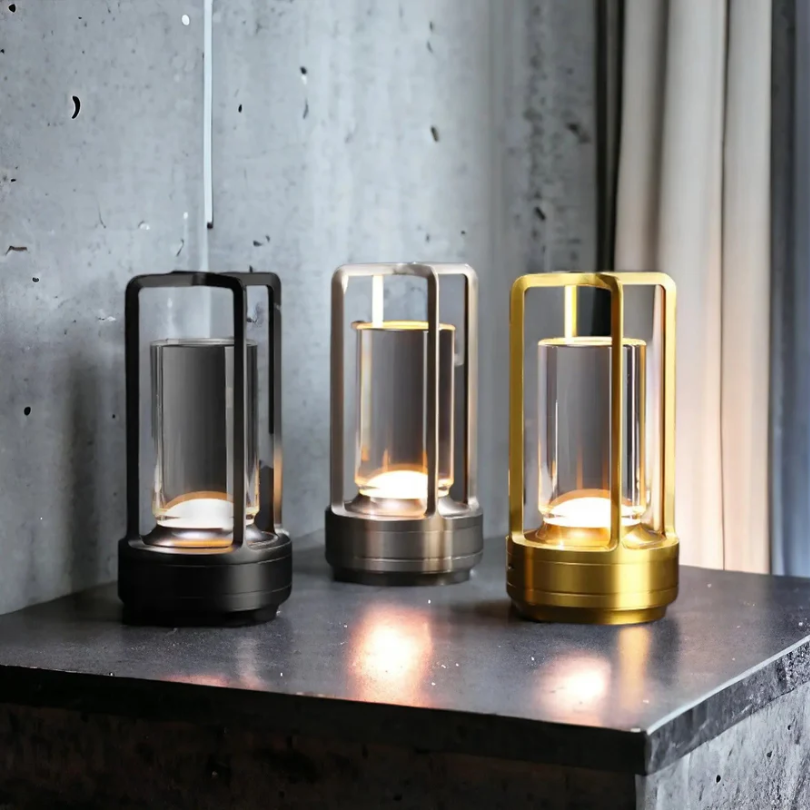 Skandinavische kabellose LED-Tischlampe. Moderne dimmbare Dekolampe, ideal als Wohnzimmer- oder Schlafzimmerlampe.