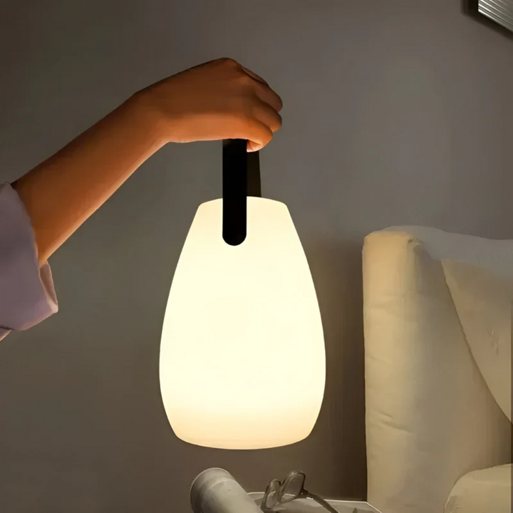 LED Dekoleuchte mit Farbwechsel & Fernbedienung, kabellos & wasserfest für stimmungsvolle Innen- & Außenbeleuchtung.