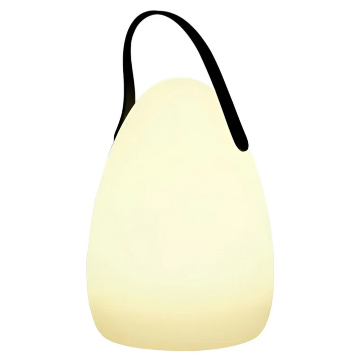 Robuste, wasserfeste LED Lampe für Aussenbeleuchtung. Tragbar, kabellos & USB-aufladbar, perfekt für Garten.