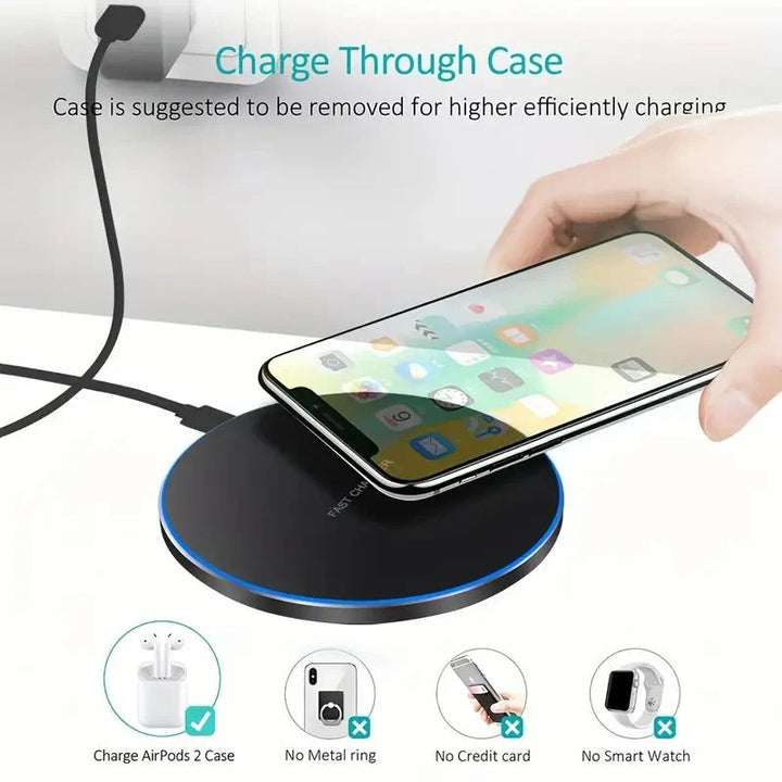 Elegantes kabelloses Qi Ladepad für schnelles 30W Laden von Smartphones, ideal für Büro oder Nachttisch.