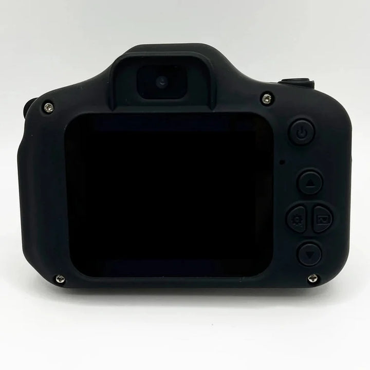 Vintage Digitalkamera im 2000er-Stil, ideal für Retro-Fotos und Videos unterwegs. Kompakt.