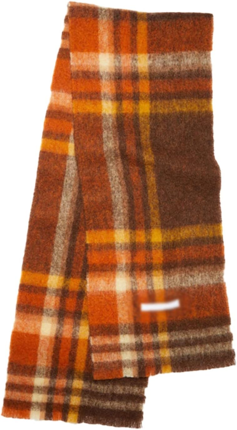 Luxuriöser, warmer Damenschal mit klassischem Karomuster, perfekt für Herbst- & Winter-Outfits.