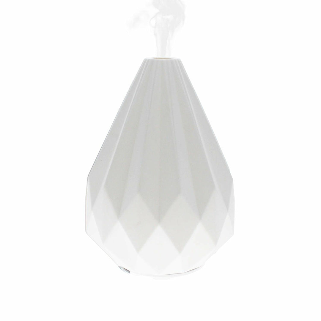 Stilvoller Keramik-Diffusor mit Ultraschallfunktion für Raumduft und befeuchtete Luft, ideal für Ambiente.