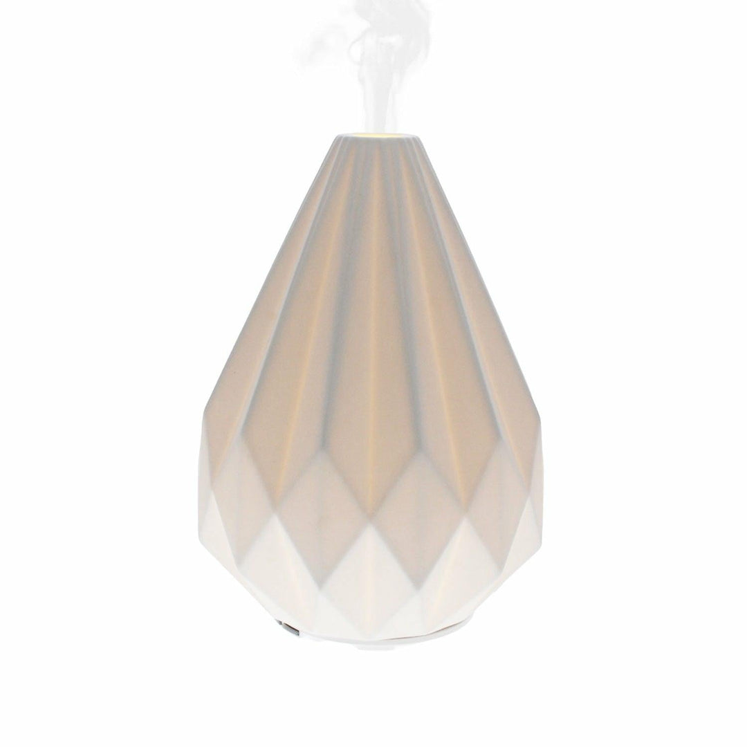 Eleganter Keramik Aroma-Diffusor, Ultraschall-Luftbefeuchter für Entspannung & Wellness mit ätherischen Ölen.