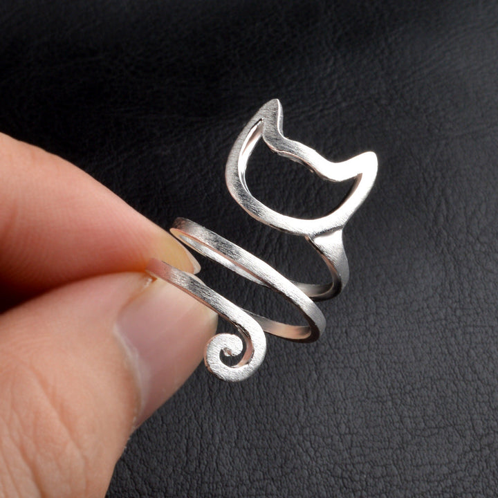 Detailreicher Damen Katzenring aus Sterlingsilber, filigranes Design, handgemachter Silberschmuck, spiralförmig.