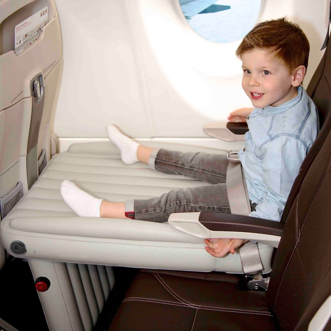 Kinder Reisematratze für bequemen Schlaf unterwegs. Tragbares Kinderreisebett für Reisen mit Flugzeug & Auto.