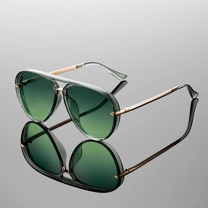 Klassische Herren Pilotenbrille Sonnenbrille mit schwarzem Metallgestell und UV-Schutz.