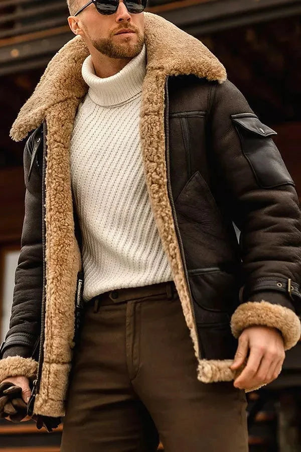 Klassische Herren Pilotenjacke in Braun für kalte Wintertage; warmer Vintage-Stil mit Kälteschutz.