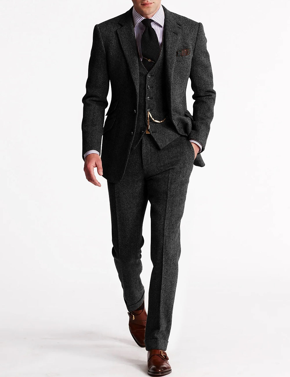 Herren Tweed Dreiteiler in Braun: Sakko, Weste, Hose. Klassischer eleganter Anzug für Business und festliche Mode.