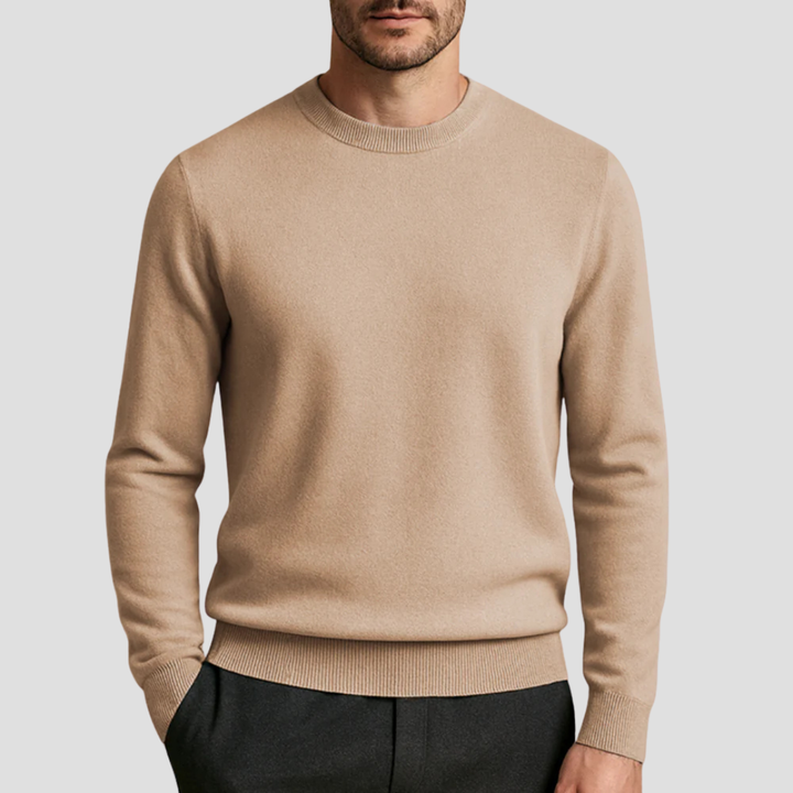 Zeitloser Herrenpullover Marcus mit Rundhals, ein Must-have für jede Herrengarderobe.