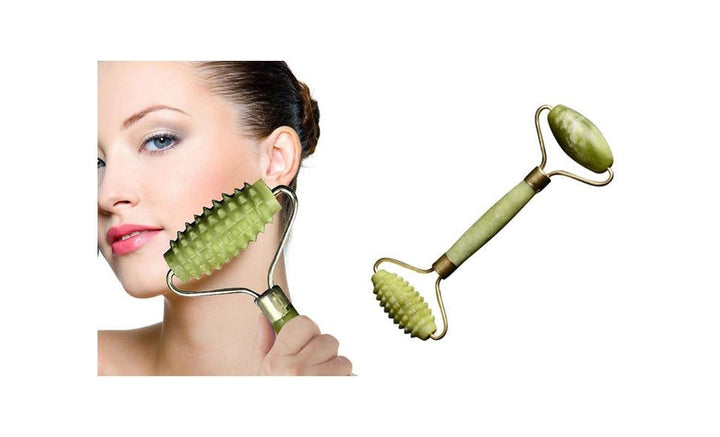 Jade-Gesichtsroller für straffe, strahlende Haut. Unterstützt die Lymphdrainage und Hautverjüngung als Beauty-Tool.