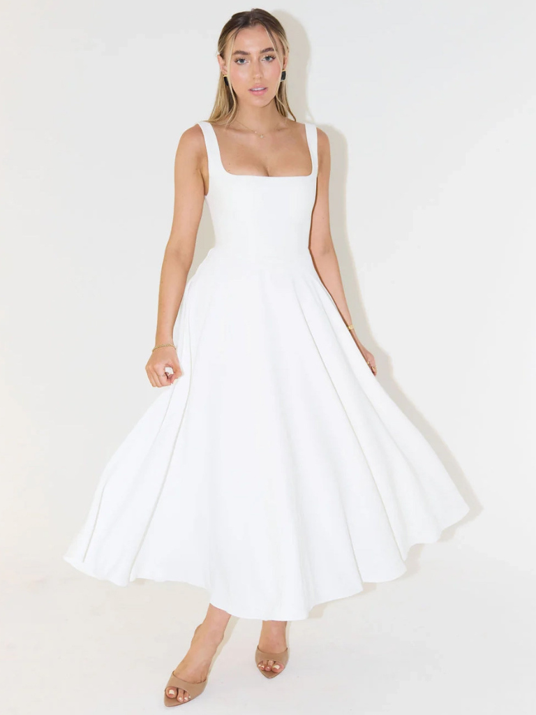Grünes klassisches Midi-Kleid für Damen, stilvoll und vielseitig für jeden Anlass.