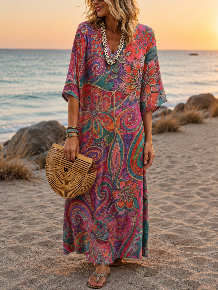 Farbenfrohes, langes Damen Sommerkleid, das KLEMENTYNA Maxikleid ist ein luftiges Freizeit- und Strandkleid.