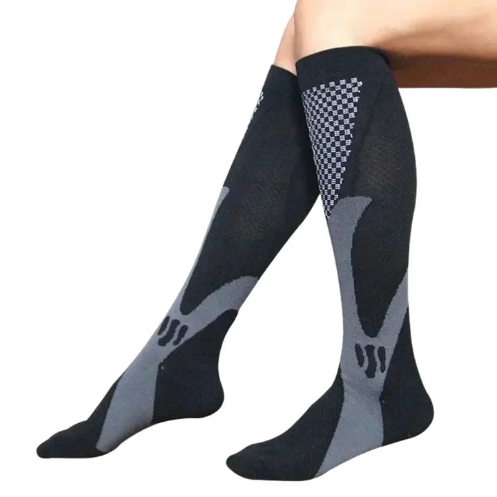 Orthopädische Unisex Kompressionssocken ActiveSupport zur Reduzierung von Schwellungen.