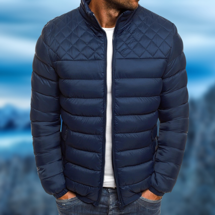 Komfortable winddichte Herren Outdoorjacke für alle Wetterlagen, ideal als Übergangsjacke für Männer.