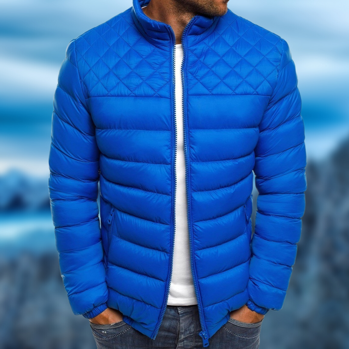 Moderne, bequeme Herren Sportjacke, winddicht & wasserabweisend. Perfekt als Allwetter- und Übergangsjacke für Männer.