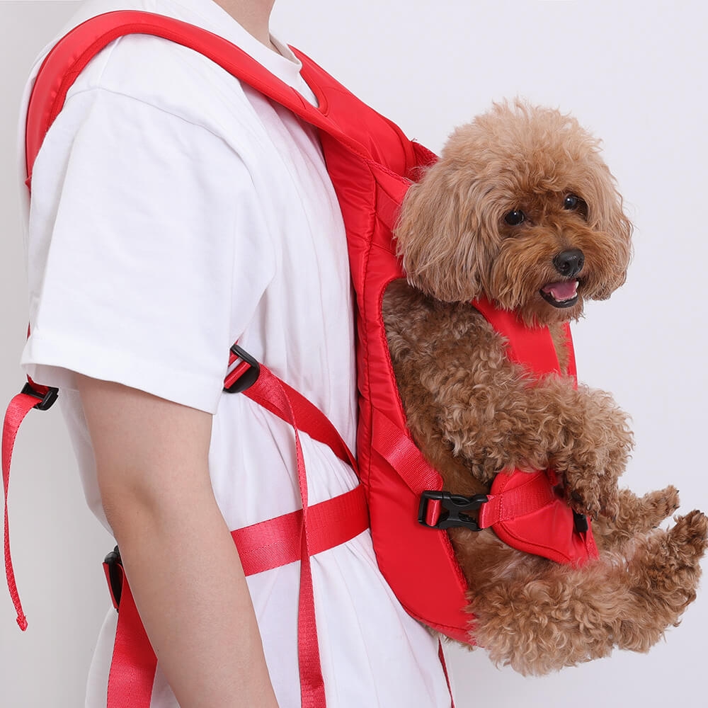 Wasserdichte Hundetransporttasche, ideal für Reisen & Wanderungen, mit viel Stauraum.