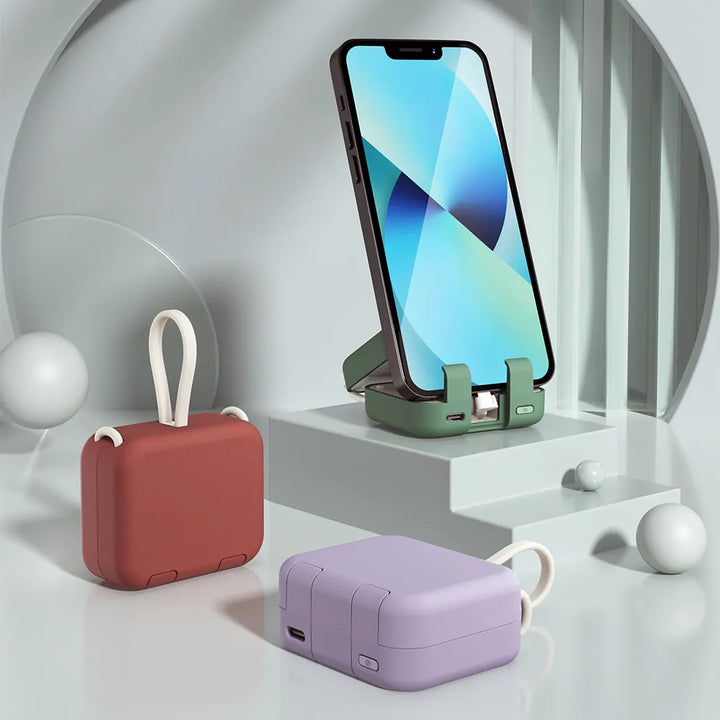 Kompakte Powerbank PowerPocket für Smartphones & Handys; mobiler, externer Akku mit Schnellladefunktion für unterwegs.