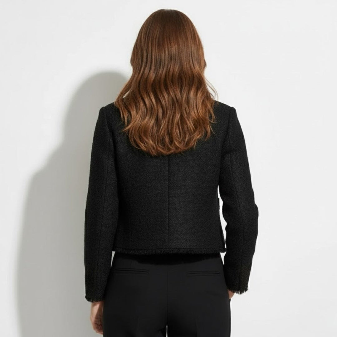 Weiße Damenjacke Jelani, stilvolle Oberbekleidung. Eleganter Pariser Chic für Business- und Freizeitanlässe.