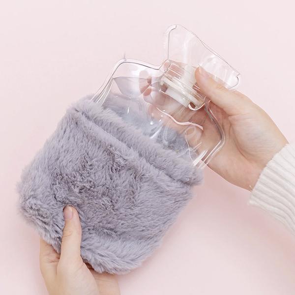 Wärmende Plüsch-Wärmflasche im Hasen-Design; spendet wohlige Wärme & lindert Schmerzen; super weich.