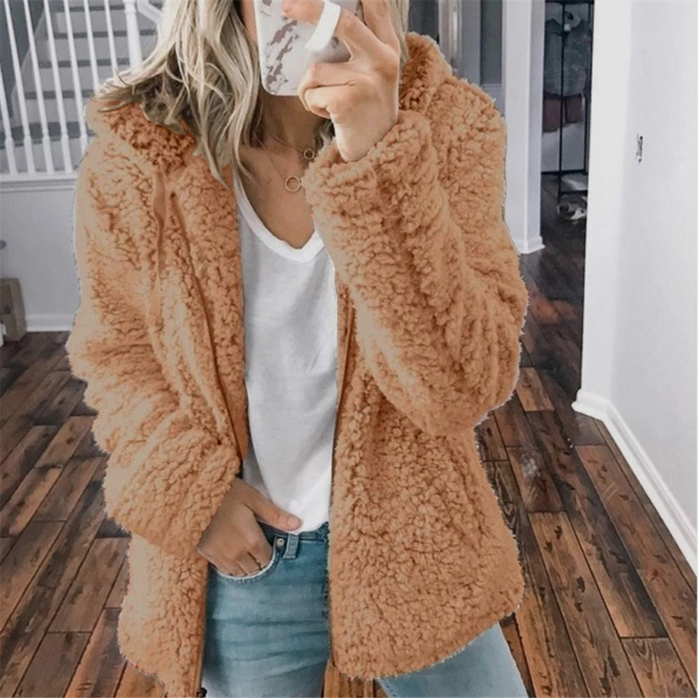 Warmer Damen Plüsch-Cardigan mit Kapuze, ideal für entspannte Wintermomente.