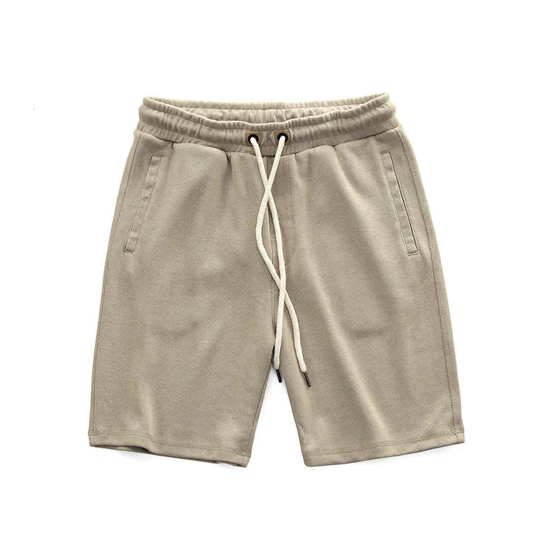Bequeme Herren Shorts für den Sommer, vielseitig kombinierbar für lässige Alltagslooks.