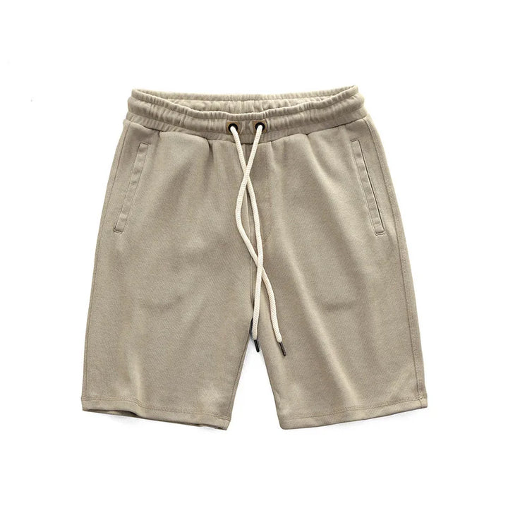 Bequeme Herren Shorts für den Sommer, vielseitig kombinierbar für lässige Alltagslooks.