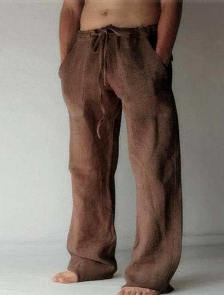 Stilvolle weite Herrenhose, luftig und bequem, für einen lässigen und modernen Sommer-Look.
