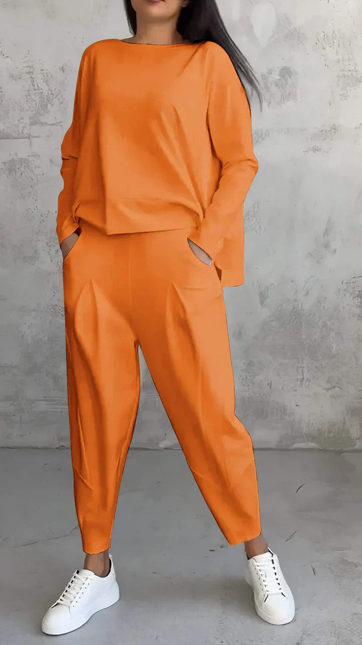 Stylischer Damen Sommer Freizeitanzug Brooklyn. Komfortabler Zweiteiler für entspannte Tage und lässige Styles.