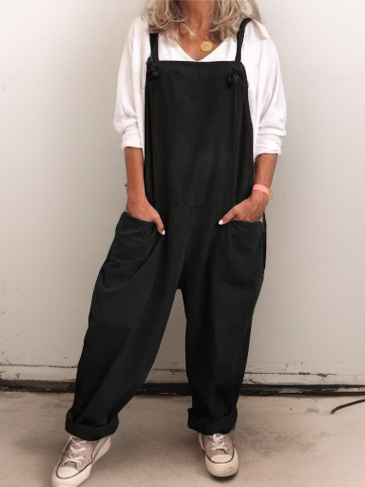 Bequemer Damen Jumpsuit im Oversize-Schnitt mit praktischen großen Taschen, perfekt für Freizeit & komfortablen Sommer-Look.