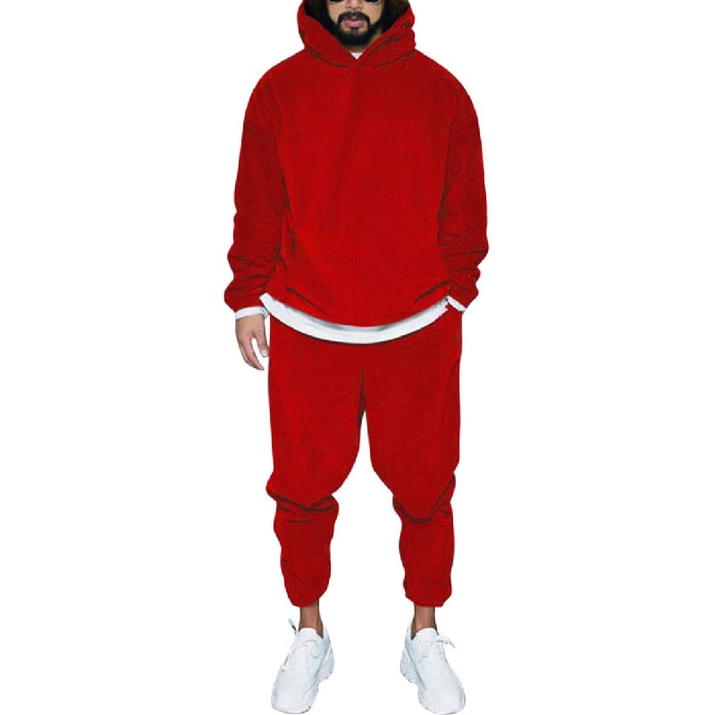 Senn Jogger Sportbekleidung in modernem Design. Vielseitiger Herren-Freizeitanzug für diverse Anlässe.