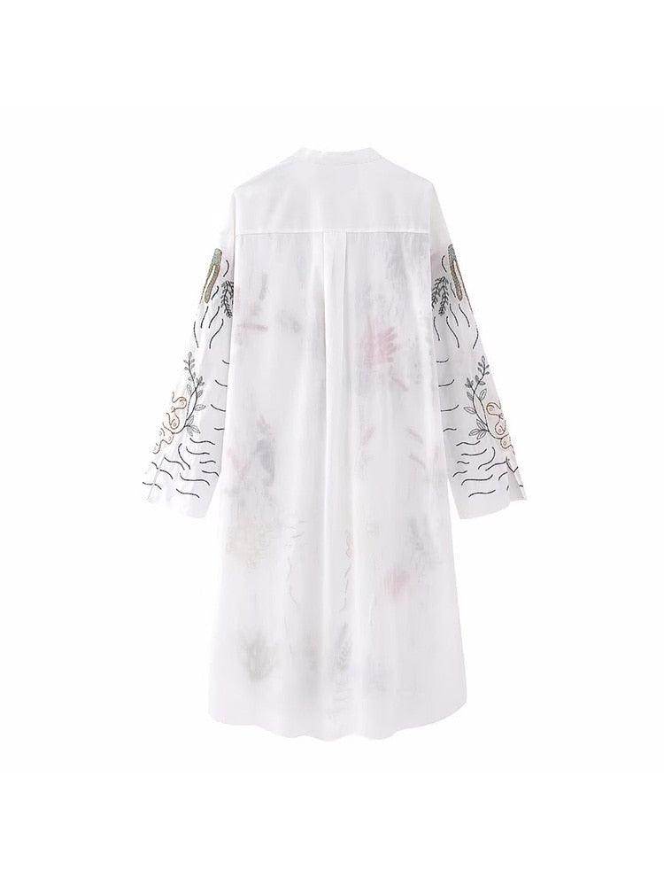 Stilvolles Damen Hemdkleid, locker geschnitten. Lässig, bequem und elegant – ideal für Frühling, Sommer, Alltag & Büro.