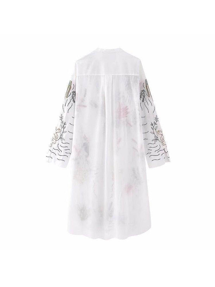 Stilvolles Damen Hemdkleid, locker geschnitten. Lässig, bequem und elegant – ideal für Frühling, Sommer, Alltag & Büro.