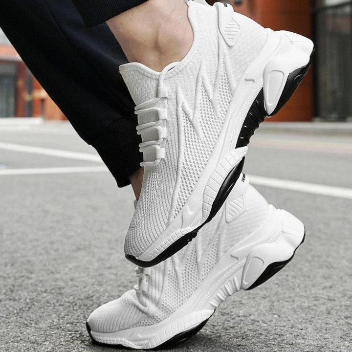Komfortable MaxLift Boost Herren Sneaker, schwarz, perfekt für den ganzen Tag, erhöhen die Körpergröße.