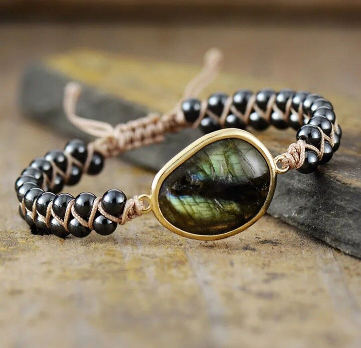 Elegantes geflochtenes Unisex Manschettenarmband mit Onyx- & Hämatit-Steinen, ideales Schmuck-Geschenk.